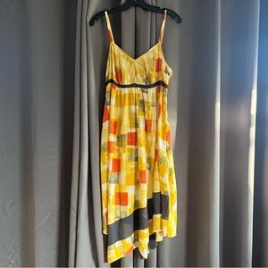 Vera Wang’s Simply Vera Petite yellow color block Dress Size L